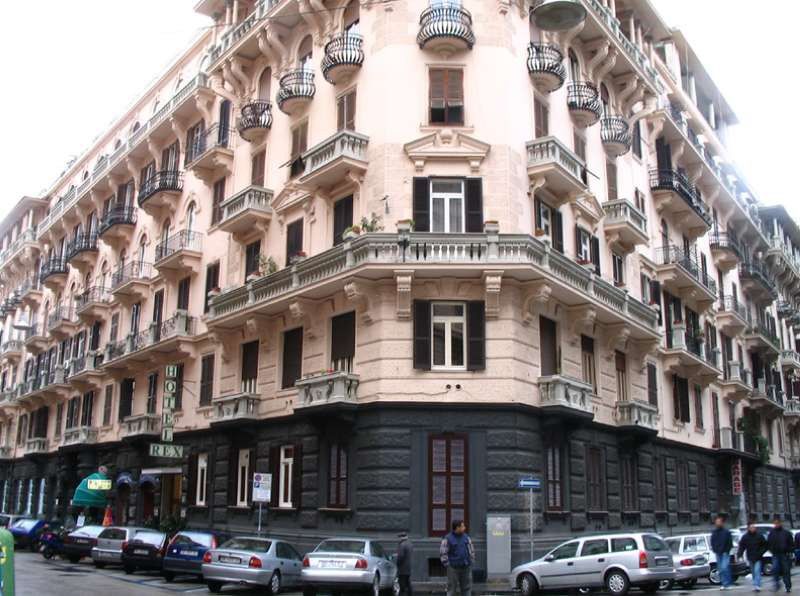 Rex Lifestyle Napoli